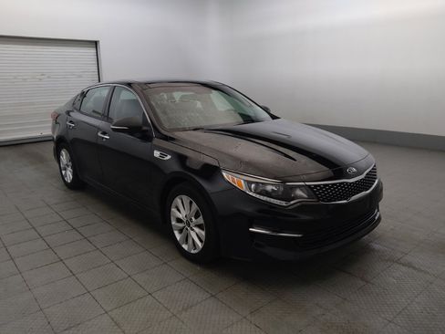 Used 2018 Kia Optima EX w/ Premium Package FWD image 13