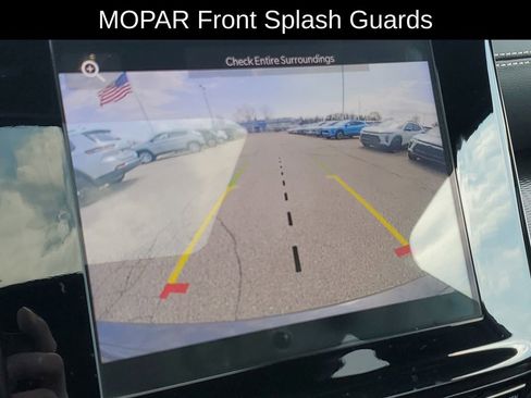 Used 2023 Jeep Grand Cherokee Altitude AWD/4WD image 17