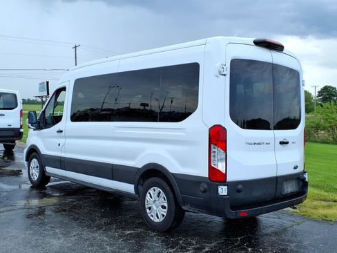 Used 2024 Ford Transit 350 XLT RWD image 5