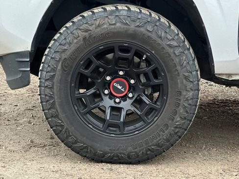 Used 2019 Toyota Tacoma SR5 image 25