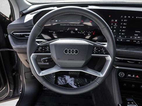 Certified 2025 Audi Q5 Premium Plus AWD/4WD image 13