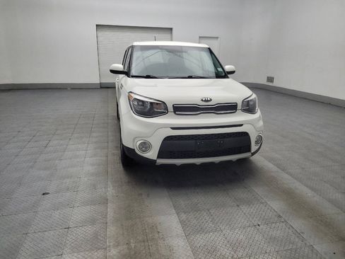 Used 2019 Kia Soul + image 14