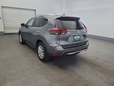 Used 2019 Nissan Rogue SV image 5