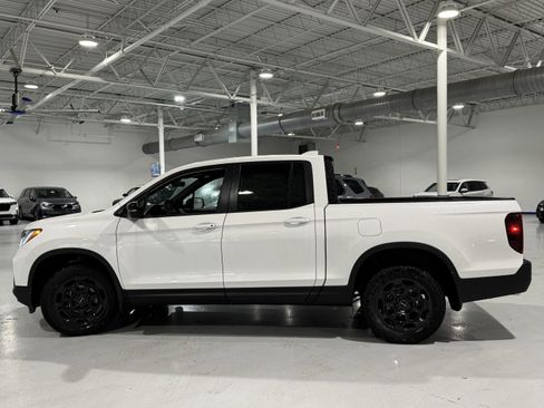 New 2025 Honda Ridgeline TrailSport+ image 16