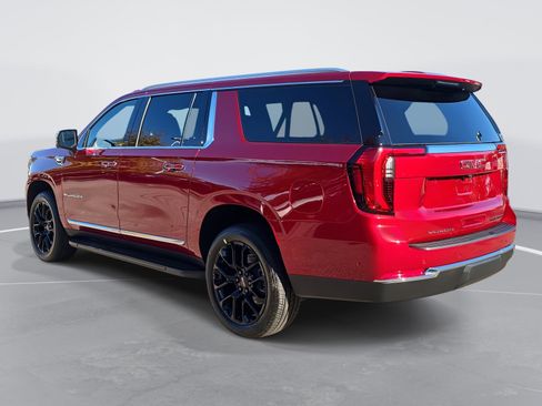 New 2026 GMC Yukon XL Elevation image 7