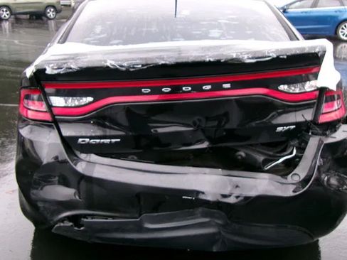 Used 2016 Dodge Dart SXT FWD image 2