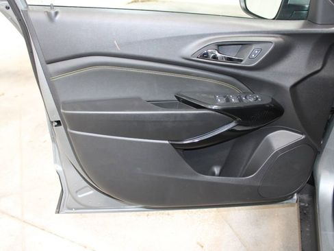 New 2026 Chevrolet Trax LT w/ Driver Confidence Package image 14