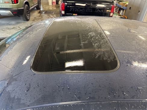 New 2025 Honda Accord EX-L image 10