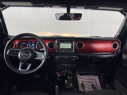 Used 2023 Jeep Wrangler Unlimited Rubicon image 11