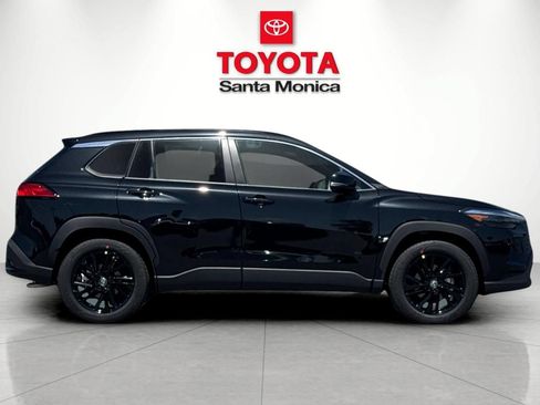 New 2026 Toyota Corolla Cross AWD Hybrid w/ Convenience Package image 2