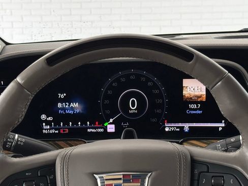 Used 2022 Cadillac Escalade Sport Platinum w/ Heavy-Duty Trailer Package AWD/4WD image 31
