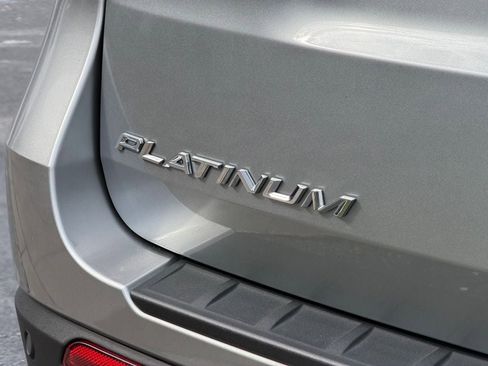 Certified 2025 Ford Explorer Platinum w/ Ultimate Package image 16