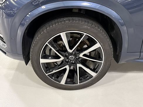 Certified 2024 Volvo XC90 B6 Plus w/ Protection Package Premier AWD/4WD image 8
