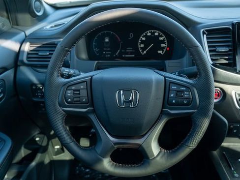 Used 2025 Honda Ridgeline TrailSport+ image 10