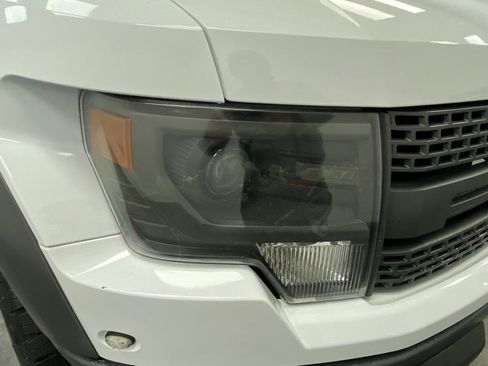 Used 2014 Ford F150 Raptor w/ Equipment Group 801A Luxury image 10