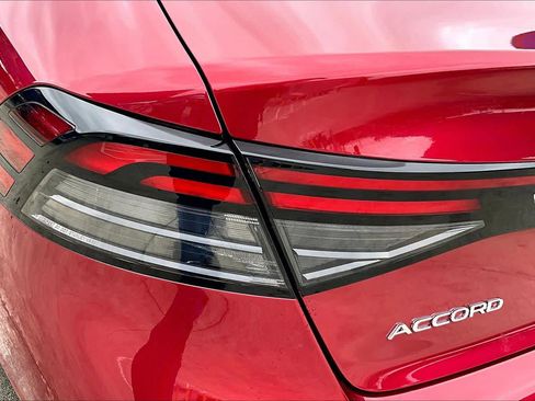 Used 2026 Honda Accord SE image 14