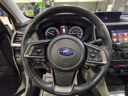 Used 2020 Subaru Forester Premium AWD/4WD image 6