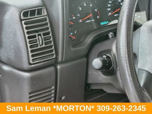 Used 2002 Jeep Wrangler SE AWD/4WD image 10