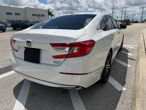 Used 2021 Honda Accord Touring image 10