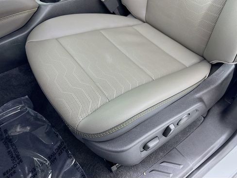 New 2026 Chevrolet Colorado ZR2 w/ ZR2 Bison Edition image 19