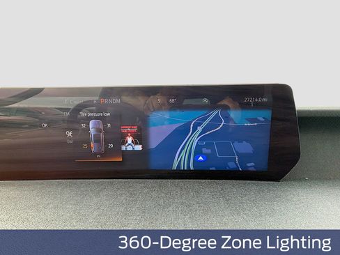 Used 2025 Ford Expedition Active image 17