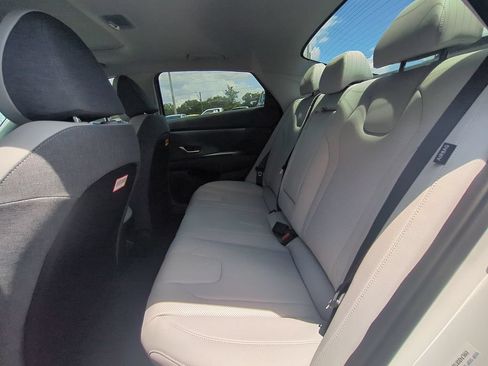 New 2026 Hyundai Elantra Limited FWD image 14