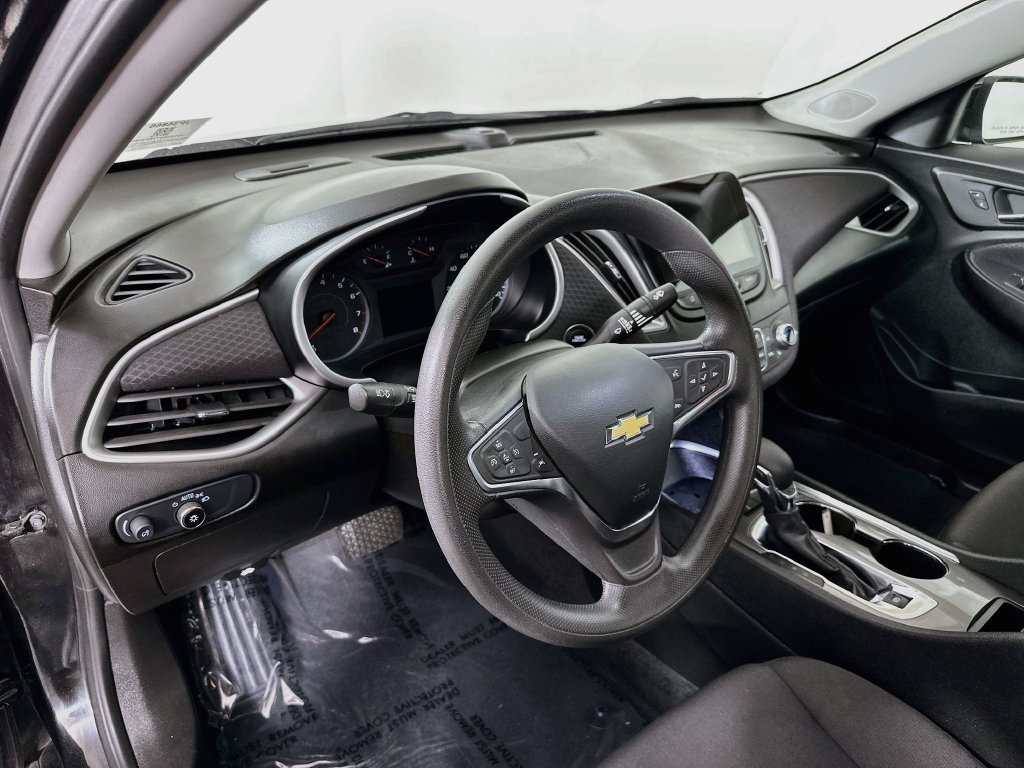 Used 2024 Chevrolet Malibu LT FWD image 15