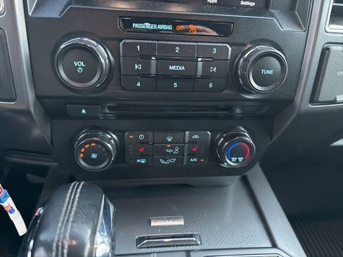 Used 2017 Ford F150 XLT w/ Equipment Group 302A Luxury image 15