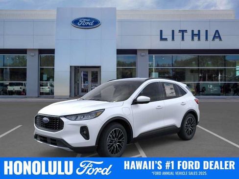 Used 2025 Ford Escape SE FWD image 1