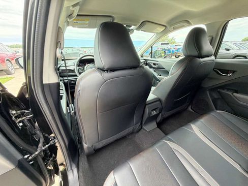 Certified 2024 Subaru Crosstrek 2.5i Limited w/ Crosstrek Mirror Package AWD/4WD image 15