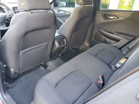 Used 2024 Chevrolet Malibu LT FWD image 12