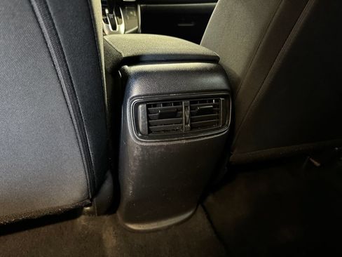 Used 2019 Honda CR-V LX image 25