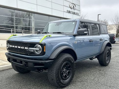 Used 2024 Ford Bronco Wildtrak image 1