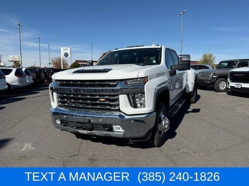 Used 2020 Chevrolet Silverado 3500 LTZ w/ LTZ Convenience Package image 11