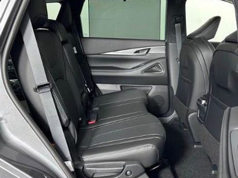 Certified 2026 INFINITI QX60 Luxe w/ Cargo Package FWD image 28