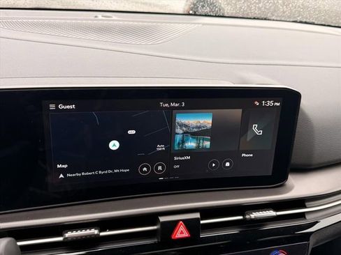 New 2026 Kia Sportage SX image 18