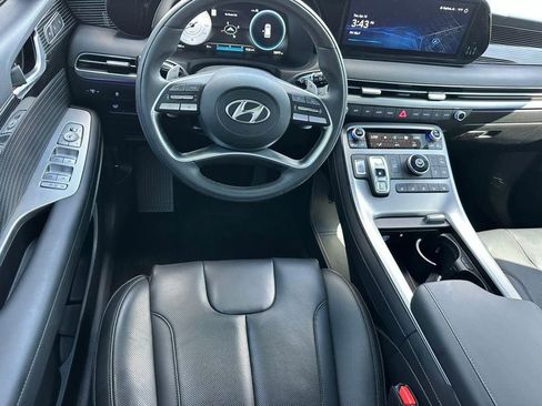 Used 2025 Hyundai Palisade Calligraphy FWD image 8