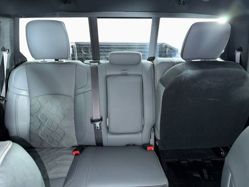 Used 2021 RAM 2500 Power Wagon image 6