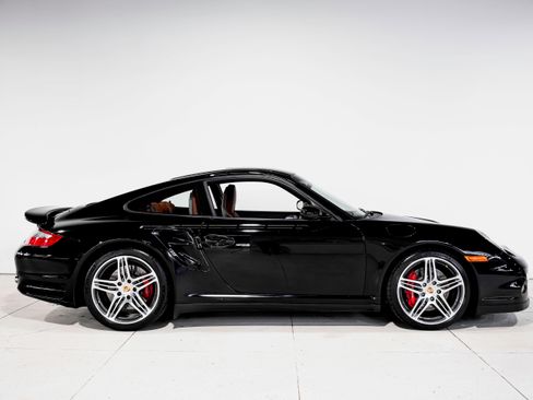 Used 2008 Porsche 911 Turbo image 2