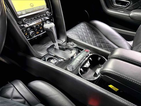 Used 2017 Bentley Continental GT AWD/4WD image 19