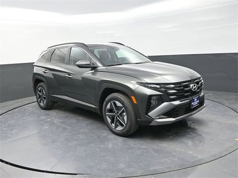 New 2026 Hyundai Tucson SEL image 2