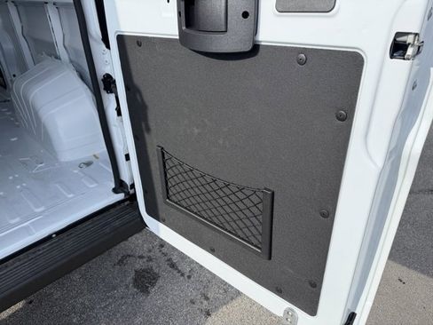 New 2026 RAM ProMaster 2500 w/ Convenience Group image 18
