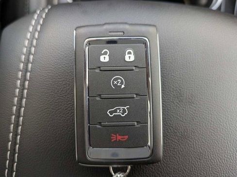 New 2026 Jeep Grand Cherokee L 2WD image 31