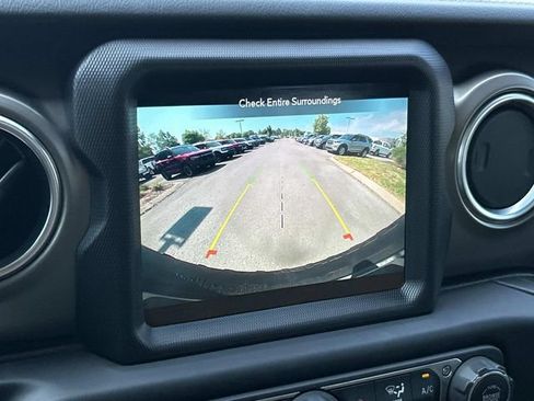 Used 2020 Jeep Wrangler Unlimited Rubicon AWD/4WD image 37