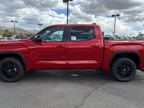 New 2026 Toyota Tundra Limited AWD/4WD image 6