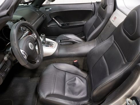 Used 2008 Saturn Sky w/ Premium Trim Package RWD image 10