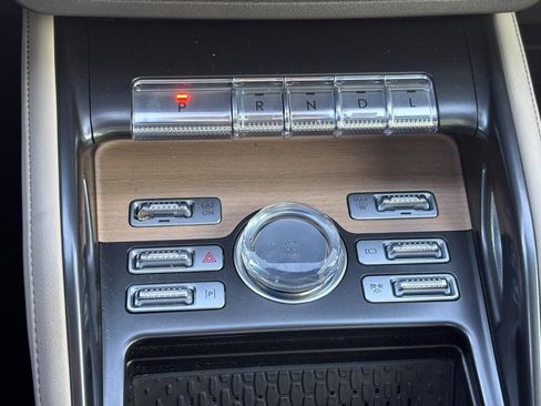 Certified 2024 Lincoln Nautilus Reserve w/ Equipment Group 202A image 25