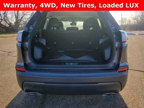 Used 2022 Jeep Cherokee Latitude Lux image 27