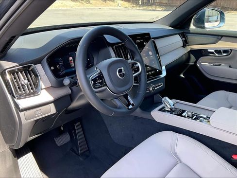 New 2026 Volvo XC90 B5 Plus w/ Protection Package image 8