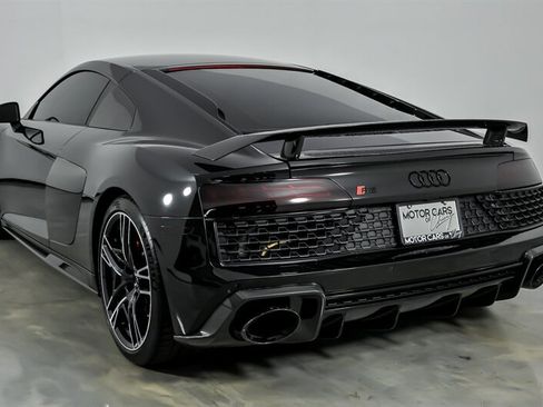 Used 2022 Audi R8 V10 performance AWD/4WD image 9